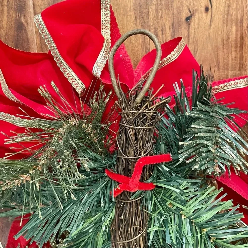 Vintage Artificial Pine Christmas Teardrop Swag with Pine Cones And Ribbon Bow.